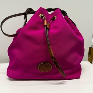 Dooney and Bourke fuchsia bucket bag
